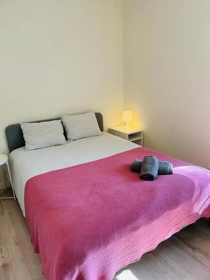 Lovely Apartment To Feel Лиссабон